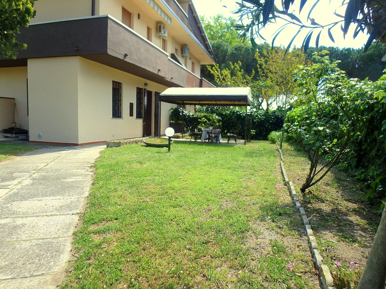 Villetta quadrilocale in vendita a Lido degli Sacchi