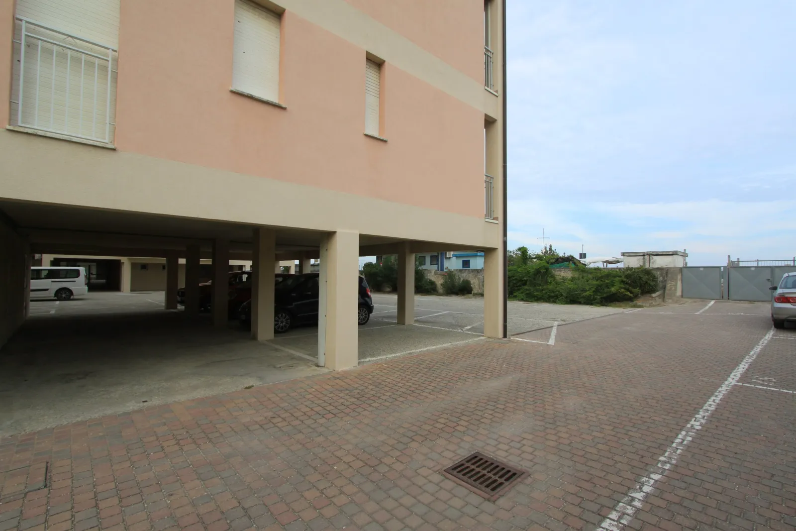 Appartamento trilocale in vendita a Lido degli Scacchi
