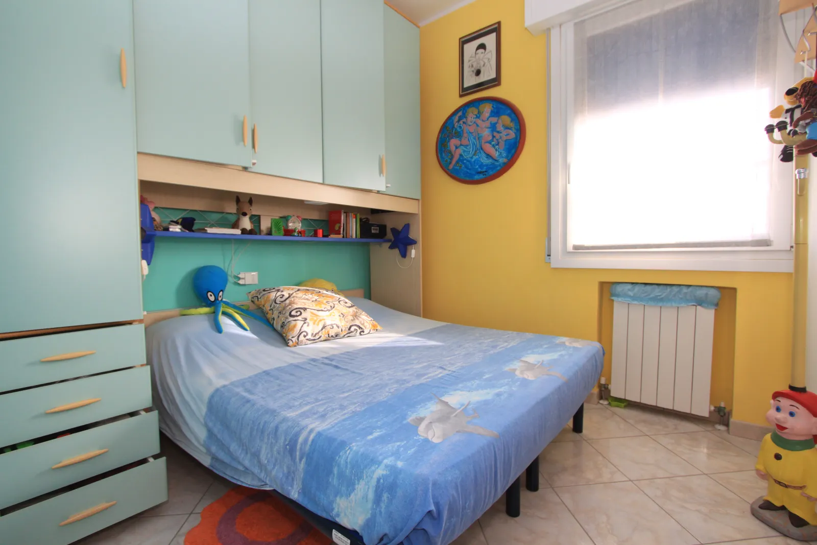 Trilocale fronte mare in vendita