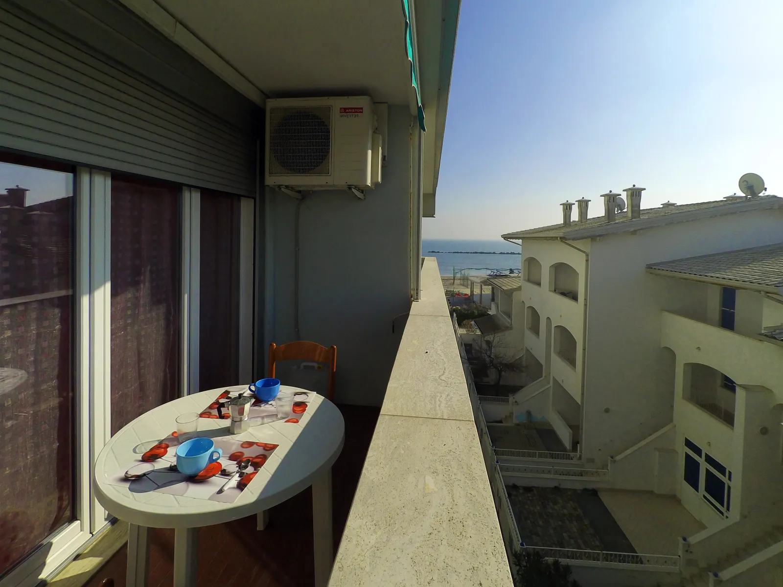 Affitto trilocale con spiaggia e aria condizionata