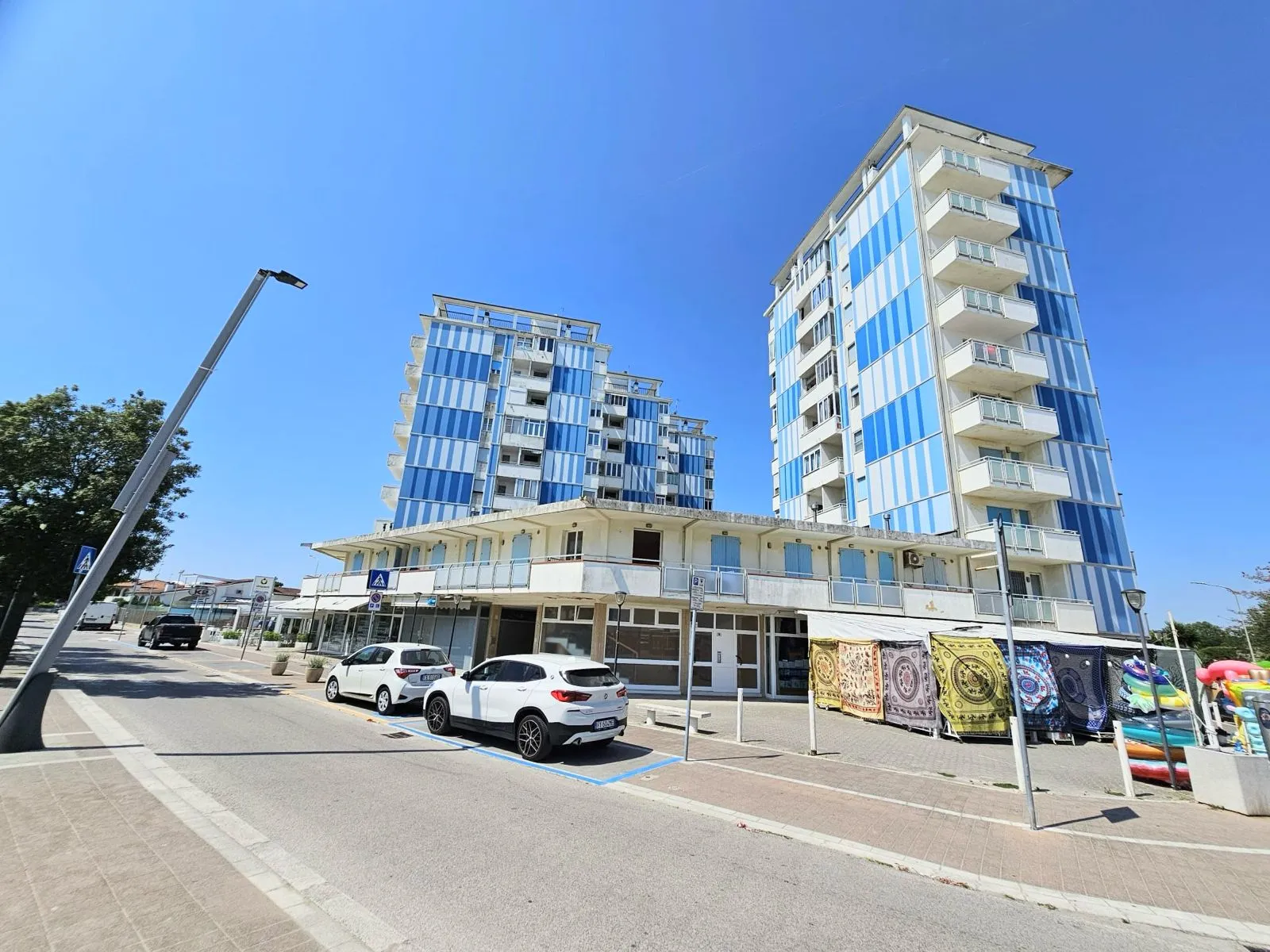 Bilocale in vendita con vista fronte mare